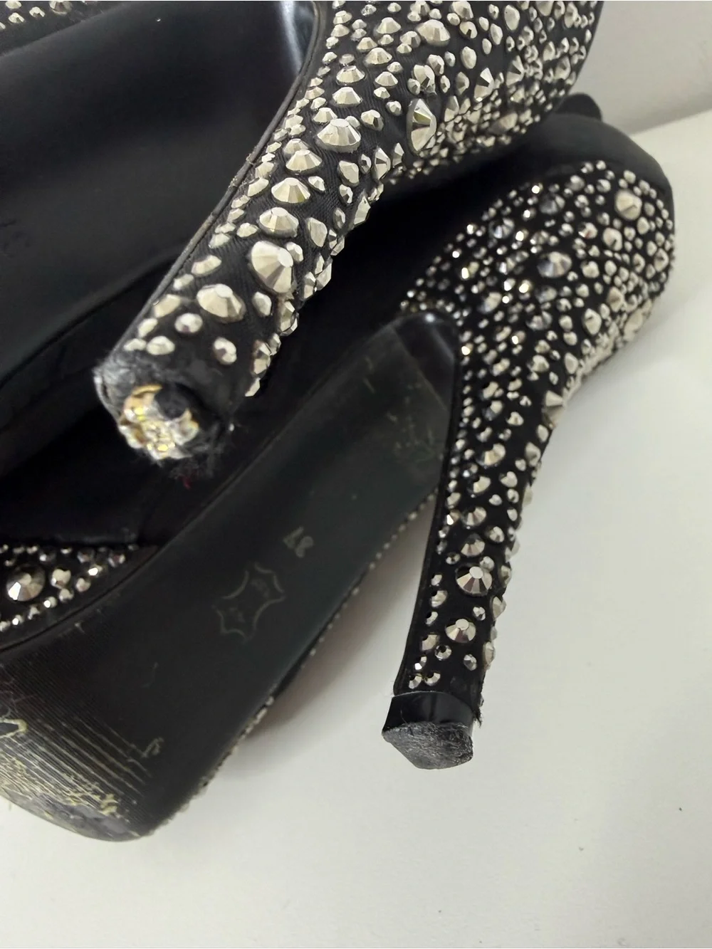 Helen's Heart Black Faceted All Over Sparkle Platform Stiletto Heel Bootie Sz 37